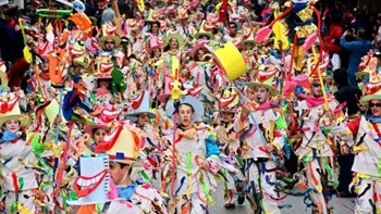 Το ρεκόρ Γκίνες διεκδικεί σήμερα η Πάτρα με… τον καρναβαλικό χορό