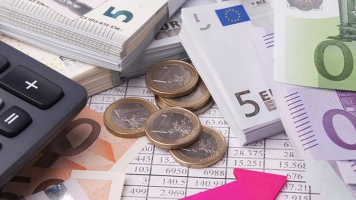 Έρχονται ραβασάκια – φωτιά σε 250.000 επαγγελματίες για εισφορές σε επικουρικές και εφάπαξ