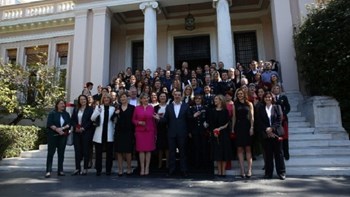 Το μήνυμα του Αλέξη Τσίπρα για την Ημέρα της Γυναίκας