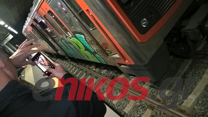 Οι πρώτες εικόνες από τον εκτροχιασμό του συρμού στο Ηράκλειο