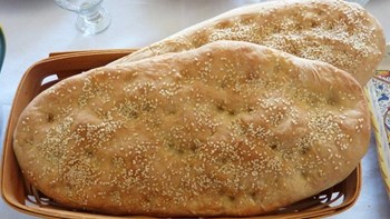 Καθαρά Δευτέρα: Πόσο θα κοστίσει φέτος η λαγάνα – Τι λένε οι αρτοποιοί