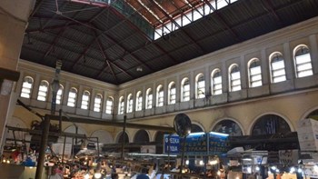 Πώς θα λειτουργήσουν η Βαρβάκειος και η Κεντρική Αγορά Ρέντη – Ποια καταστήματα θα παραμείνουν ανοιχτά