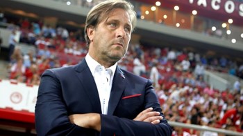 Μαρτίνς: Aξίζει να είναι στον Ολυμπιακό ο Μασούρας – Έχει το εύκολο γκολ