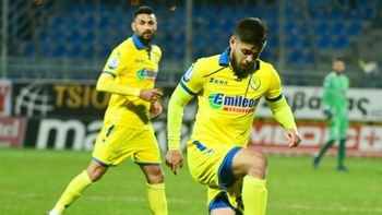 «Πεντάσφαιρος» Παναιτωλικός απέναντι στον Πανιώνιο