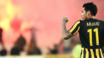 Το μήνυμα της ΑΕΚ στον τραυματία Αραούχο – ΦΩΤΟ