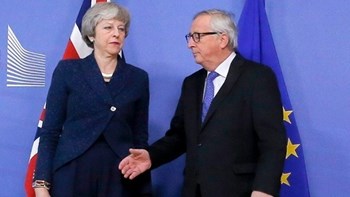 Στη Βουλή των Κοινοτήτων κρίνεται σήμερα ο συμβιβασμός Μέι – Γιούνκερ για το Brexit
