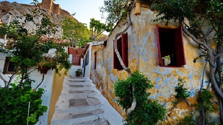 Κραυγή απόγνωσης από τους κατοίκους στα Αναφιώτικα: Είμαστε απελπισμένοι- Δεν μας έχει δώσει κανείς σημασία