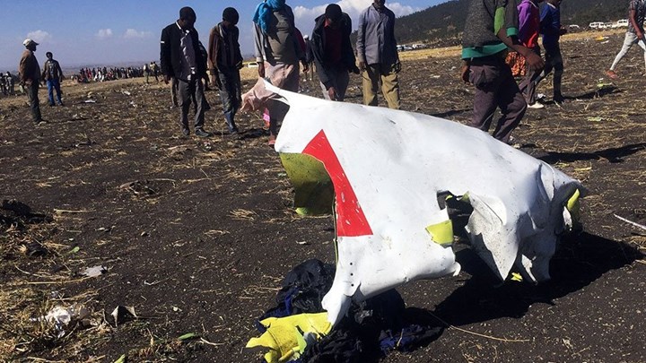 Δεν μπορούν να “διαβαστούν” στη Γερμανία, τα “μαύρα κουτιά” του αεροσκάφους των Αιθιοπικών Αερογραμμών