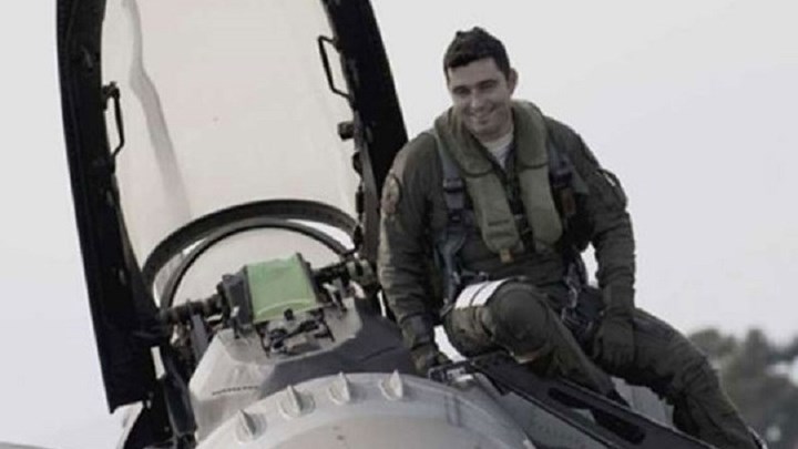 Σπουδαία διάκριση για την Πολεμική Αεροπορία – Ποιος είναι ο νέος ”Top  Gun” του ΝΑΤΟ