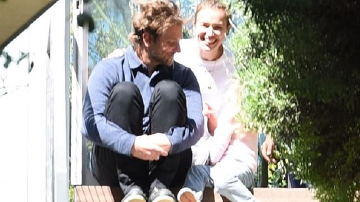 Επέστρεψαν τα χαμόγελα για Ιρίνα Σάικ και Μπράντλεϊ Κούπερ – ΦΩΤΟ