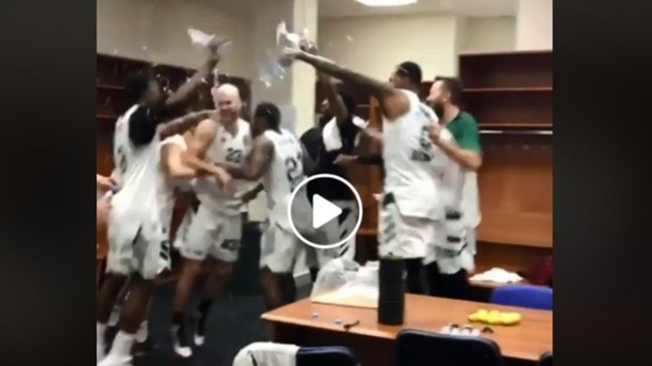 Χαμός στα αποδυτήρια του Παναθηναϊκού μετά την νίκη επί της ΤΣΣΚΑ – ΒΙΝΤΕΟ