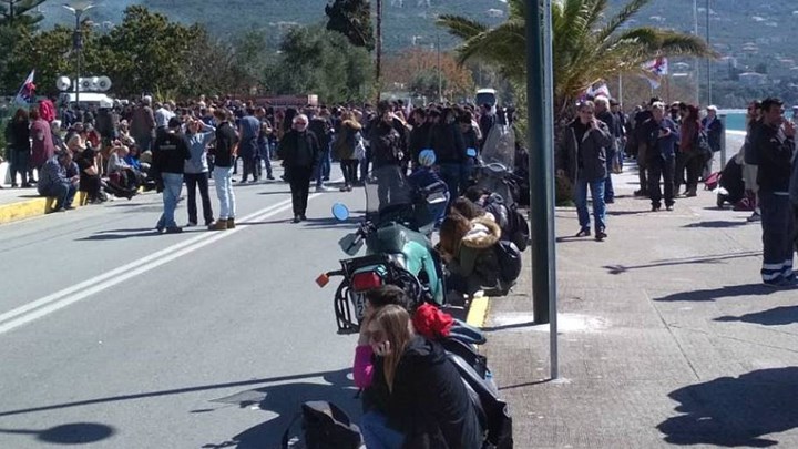 Προς ματαίωση το συνέδριο της ΓΣΕΕ μετά την ένταση μεταξύ συνδικαλιστών της Συνομοσπονδίας και του ΠΑΜΕ