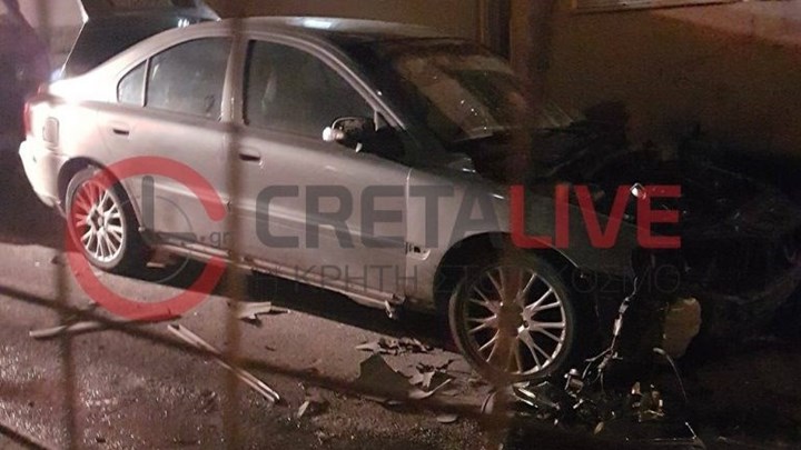 Έκρηξη σε αυτοκίνητο στο κέντρο του Ηρακλείου – ΦΩΤΟ
