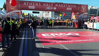 Ημιμαραθώνιος Αθήνας: Ποιοι δρόμοι παραμένουν κλειστοί