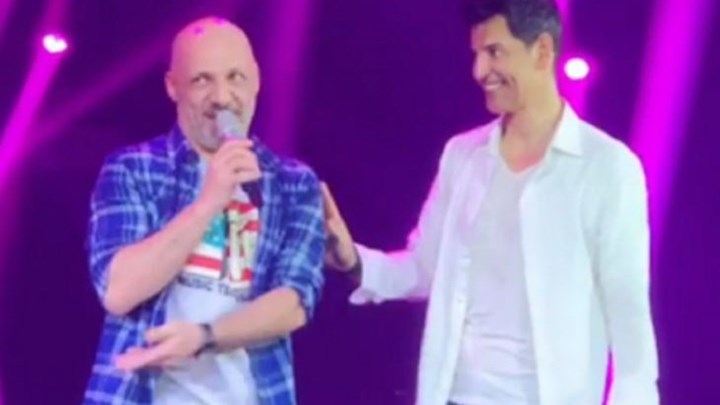 Ο Νίκος Μουτσινάς απάντησε στον Σάκη Ρουβά – Ανέβηκε στην πίστα και χόρεψε… Φουρέιρα – ΒΙΝΤΕΟ