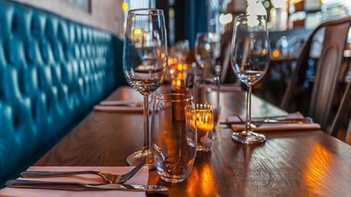 Κλειστά σήμερα 1.000 καταστήματα εστίασης στην Πάτρα λόγω… υπερφορολόγησης