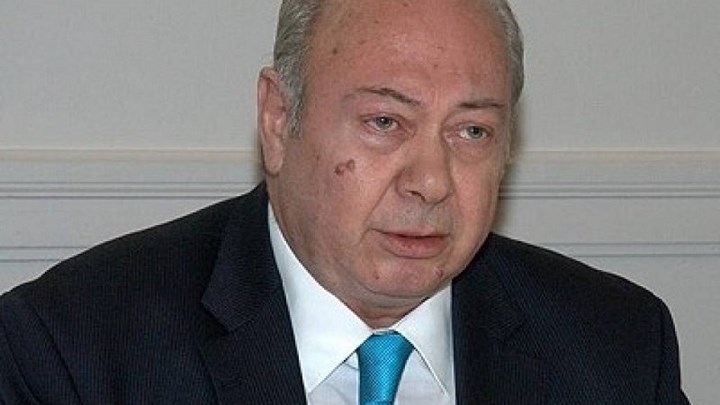 Οι εκπαιδευτικοί της Κεφαλονιάς καταγγέλλουν τον δήμαρχο: Μας αποκάλεσε “κοπρόσκυλα”