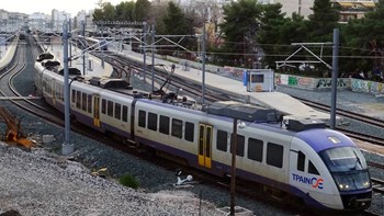 Καθυστερήσεις στα δρομολόγια του Προαστιακού λόγω προβλήματος σε υποσταθμό της ΔΕΗ