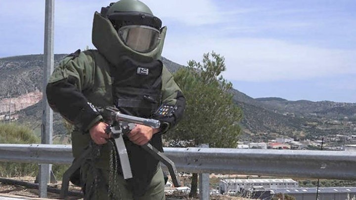 Συναγερμός στη Λιουμπλιάνα: Εξουδετερώθηκε εκρηκτικός μηχανισμός που είχε τοποθετηθεί κάτω από αυτοκίνητο