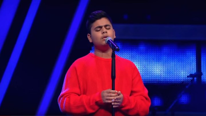 Ο 15χρονος Έλληνας που “ξεσήκωσε” το γερμανικό Voice – BINTEO