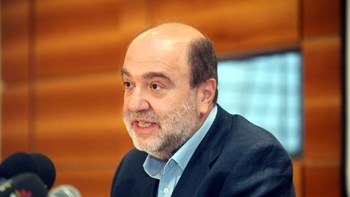 Αλεξιάδης: Δεν θα αφήσουμε χωρίς προστασία καμία λαϊκή κατοικία – Τι λέει για το ενδεχόμενο μονομερούς ρύθμισης