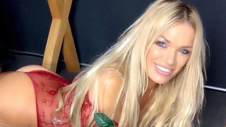 Η πιο “καυτή” γιαγιά του κόσμου σε αποκαλυπτικές πόζες – ΦΩΤΟ