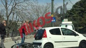 Τροχαίο στο Καλλιμάρμαρο – ΦΩΤΟ αναγνώστη