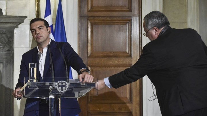 Το παρασκήνιο της παραίτησης των μελών του “ΠΡΑΤΤΩ” και η επικοινωνία Τσίπρα-Κοτζιά