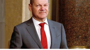 Handelsblatt: Το Βερολίνο δεν θέλει την πρόωρη εξόφληση του ΔΝΤ από την Ελλάδα