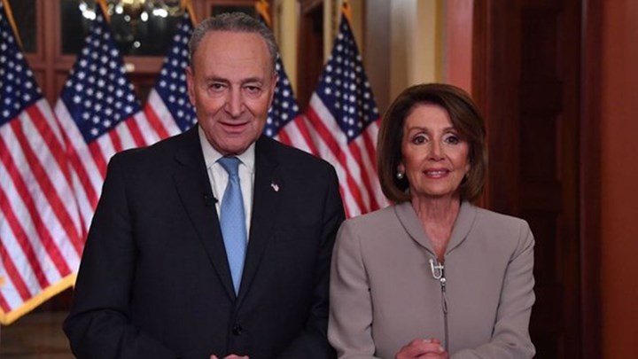 Οι Δημοκρατικοί απαιτούν τη δημοσιοποίηση ολόκληρης της έκθεσης του εισαγγελέα Μάλερ