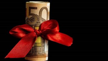 Ποιοι άνεργοι δικαιούνται δώρο Πάσχα – Πώς υπολογίζεται το ποσό