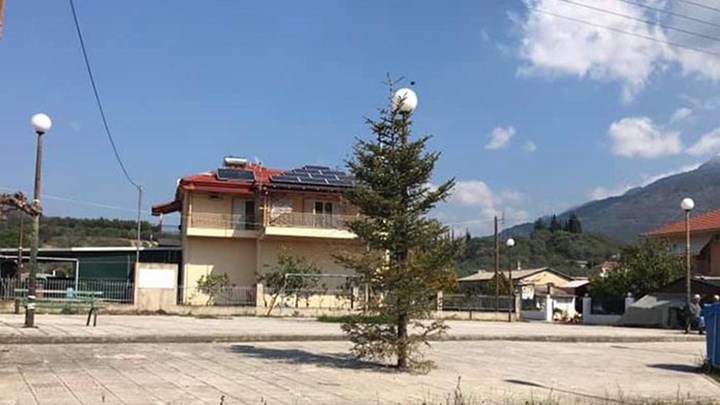 Άρωμα… Χριστουγέννων διατηρεί η Κάτω Τραγάνα – ΦΩΤΟ