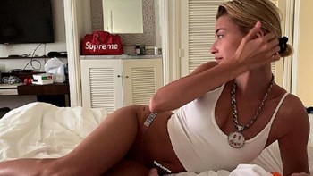 Ο Τζάστιν Μπίμπερ καμαρώνει για την… ημίγυμνη σύζυγό του -ΦΩΤΟ