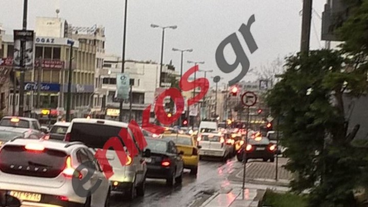 Χάος στη Λεωφόρο Κηφισίας – ΦΩΤΟ αναγνώστη