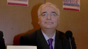 Ο πολιτικός κόσμος αποχαιρετά τον Αντώνη Βγόντζα