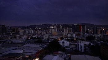 Νέα διακοπή ηλεκτροδότησης σε μεγάλες πόλεις της Βενεζουέλας