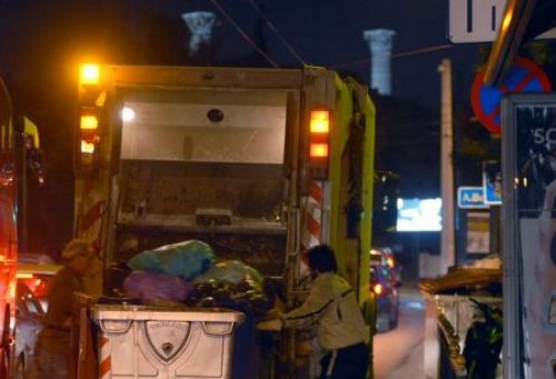 Τραγωδία στη Λαμία – Απορριμματοφόρο παρέσυρε και σκότωσε γυναίκα