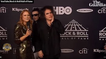 O Robert Smith και η επική ατάκα – ΒΙΝΤΕΟ