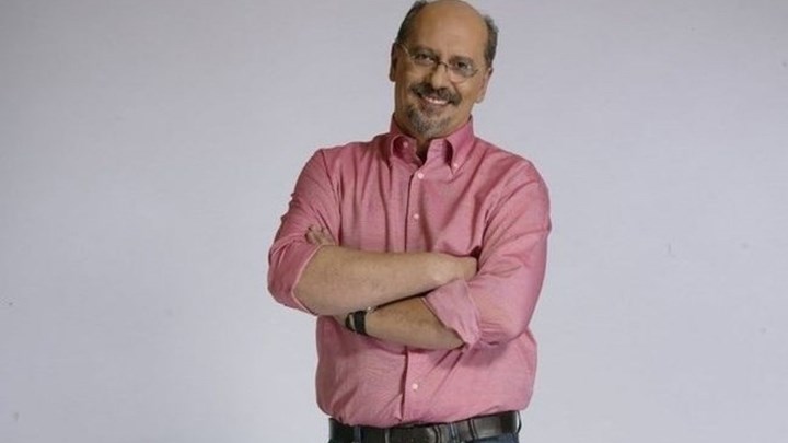 Πολιτικοί και δημοσιογράφοι αποχαιρετούν τον Βασίλη Λυριτζή – ΦΩΤΟ – ΒΙΝΤΕΟ