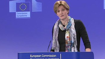 Αισιόδοξη η Κομισιόν για συμφωνία πριν από το Eurogroup και εκταμίευση του 1 δισ. ευρώ