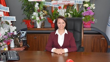 Βγήκε δήμαρχος για να πάρει εκδίκηση… από το αφεντικό της – ΒΙΝΤΕΟ