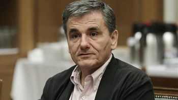 Τσακαλώτος: Για εμάς δεν υπάρχει ανάπτυξη χωρίς την κοινωνία και χωρίς τους εργαζόμενους