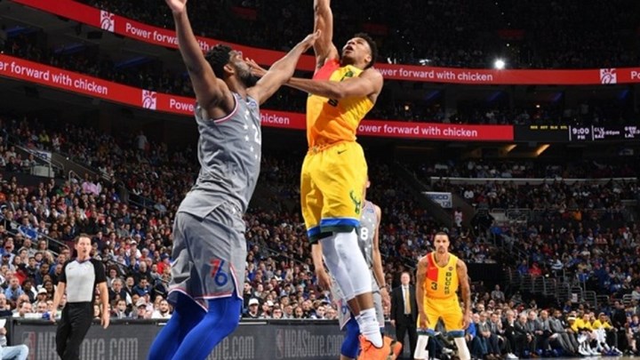 «Κλείδωσαν» την πρωτιά στην Ανατολή με φοβερό Αντετοκούνμπο οι Μπακς – ΒΙΝΤΕΟ