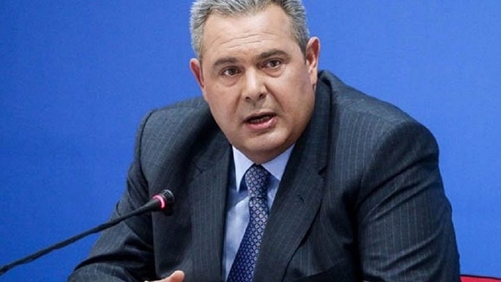 Στο Nαυτικό Nοσοκομείο ο Καμμένος- Επισκέφθηκε τους τραυματίες των Εξαρχείων