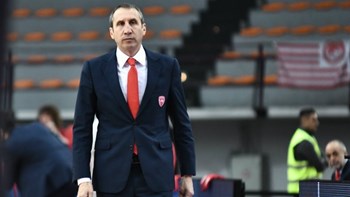 Μπλατ: Φταίνε πολλά πράγματα για τον αποκλεισμό – Kαλύτερα να μην μιλήσω