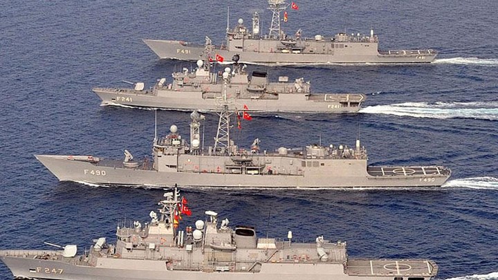 Νέα τουρκική NAVTEX για άσκηση με πραγματικά πυρά στο Αιγαίο – ΦΩΤΟ