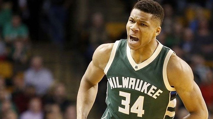 Αντετοκούνμπο: Βραβεύθηκε ως ο κορυφαίος Ευρωπαίος μπασκετμπολίστας σε όλο τον κόσμο για το 2018 – ΦΩΤΟ