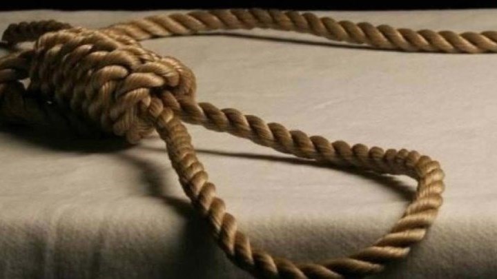 Σοκ στη Λάρισα:  Άντρας βρέθηκε απαγχονισμένος στο σπίτι του