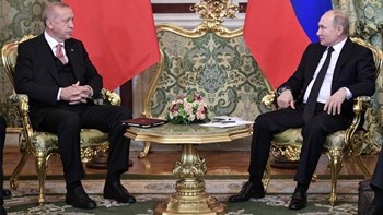 Πούτιν: Προτεραιότητα της Ρωσίας είναι να παραδώσει τους S-400 στην Τουρκία