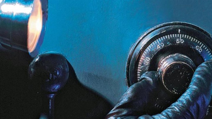 Διάρρηξη με λεία “μαμούθ” στο κέντρο της Αθήνας